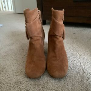 Suede heeled boots